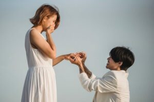 a man proposing to a woman